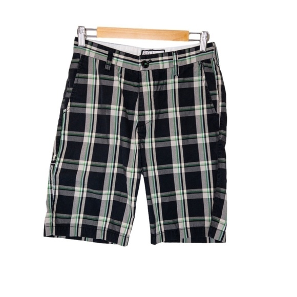 Billabong Mens Black Green Plaid Chino Shorts Size 28 Flat Front Casual Beach - Picture 1 of 15